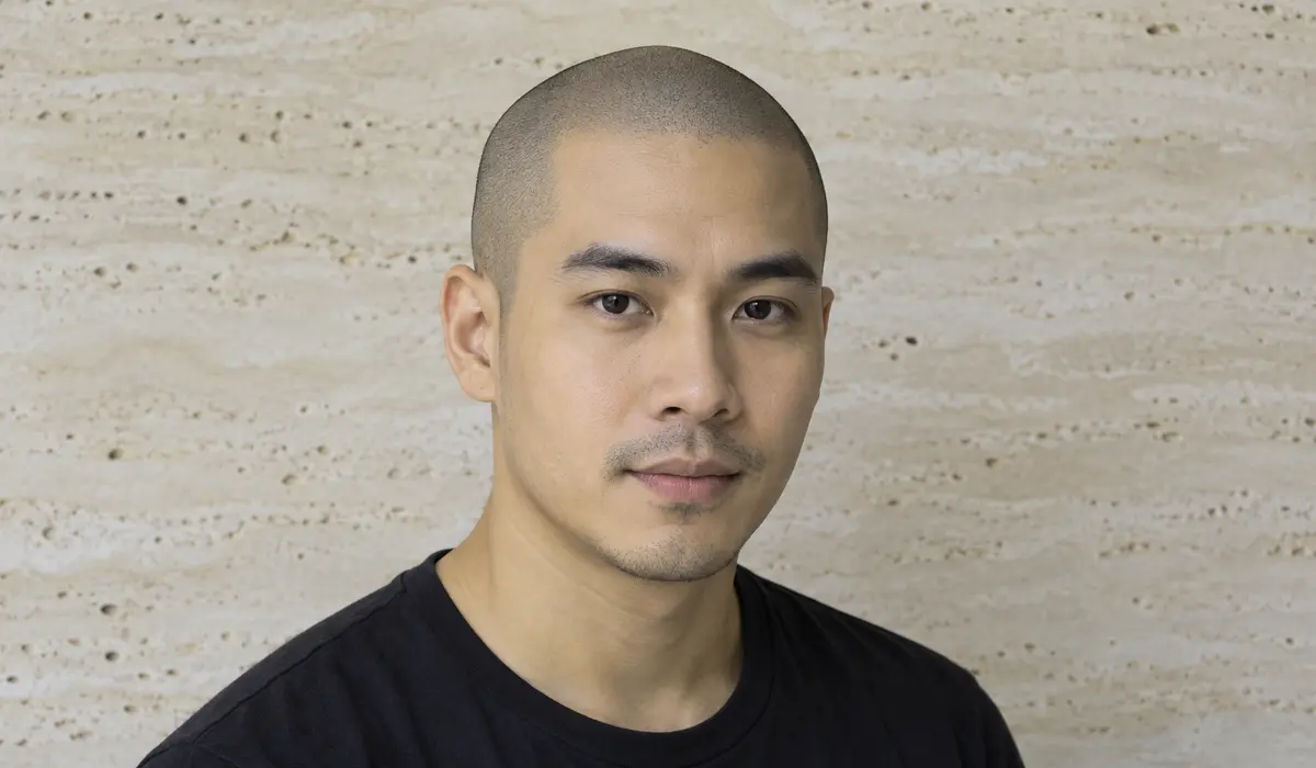 ผลงานภายใต้แสงในร่ม